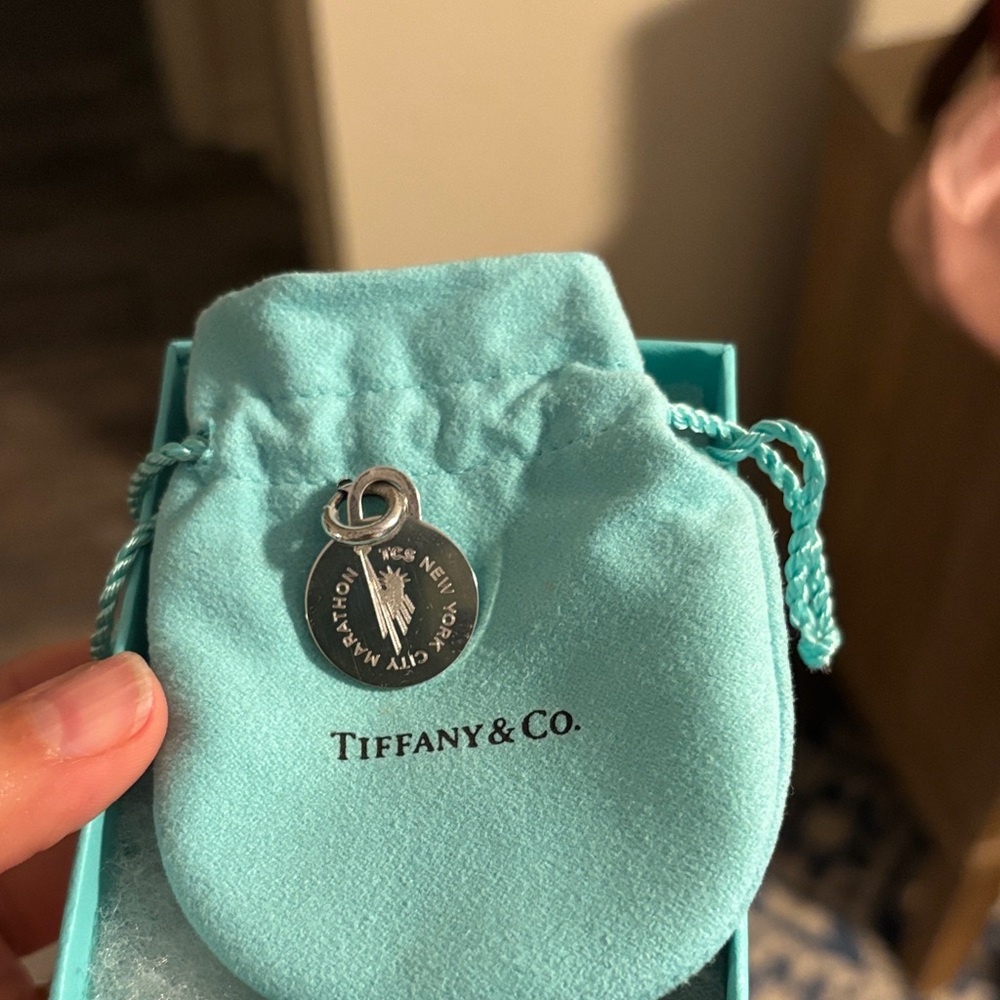 Tiffany & Co. TCS NYC Marathon Silver Pendant with Turquoise Pouch